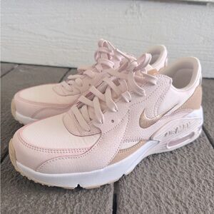 Pink Nike AirMax💞
